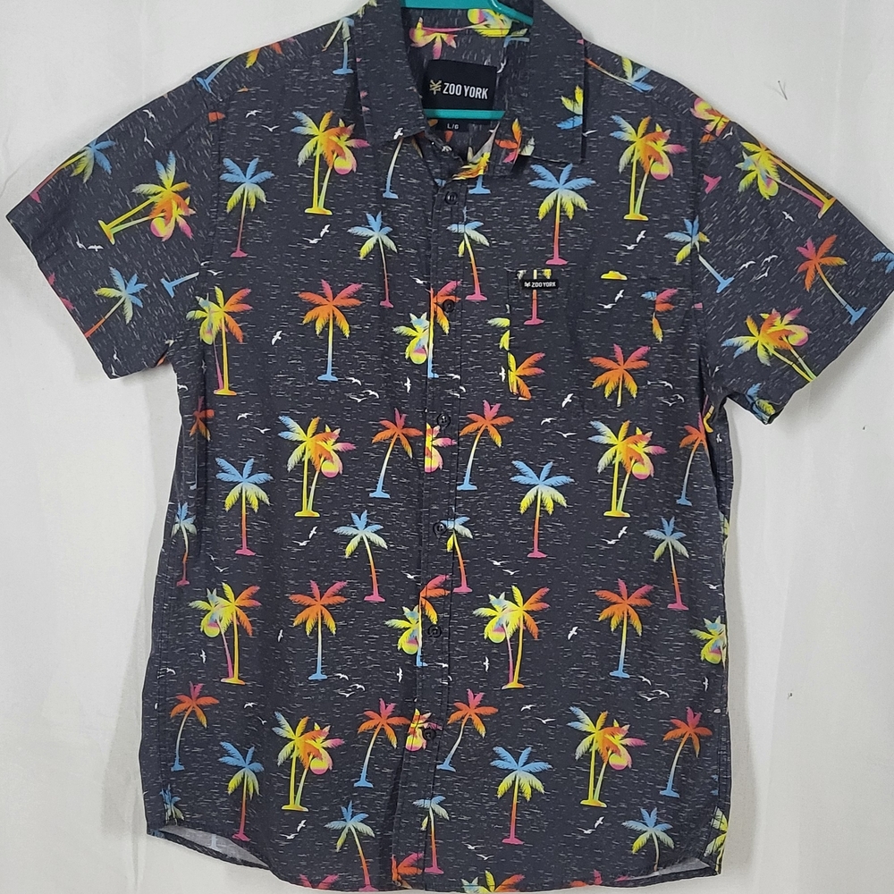 Zoo York Gray Short-Sleeve Button-Up with Multicolors Neon Palm Print-pocket